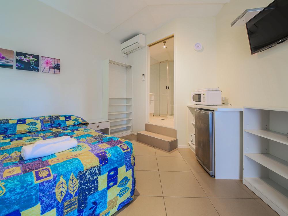 Marlin Motel Biggera Waters Ngoại thất bức ảnh